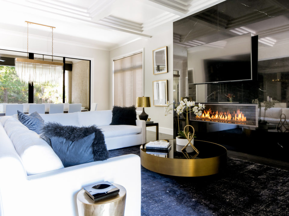living room of 32 devonston pl at the lawn at glen abbey